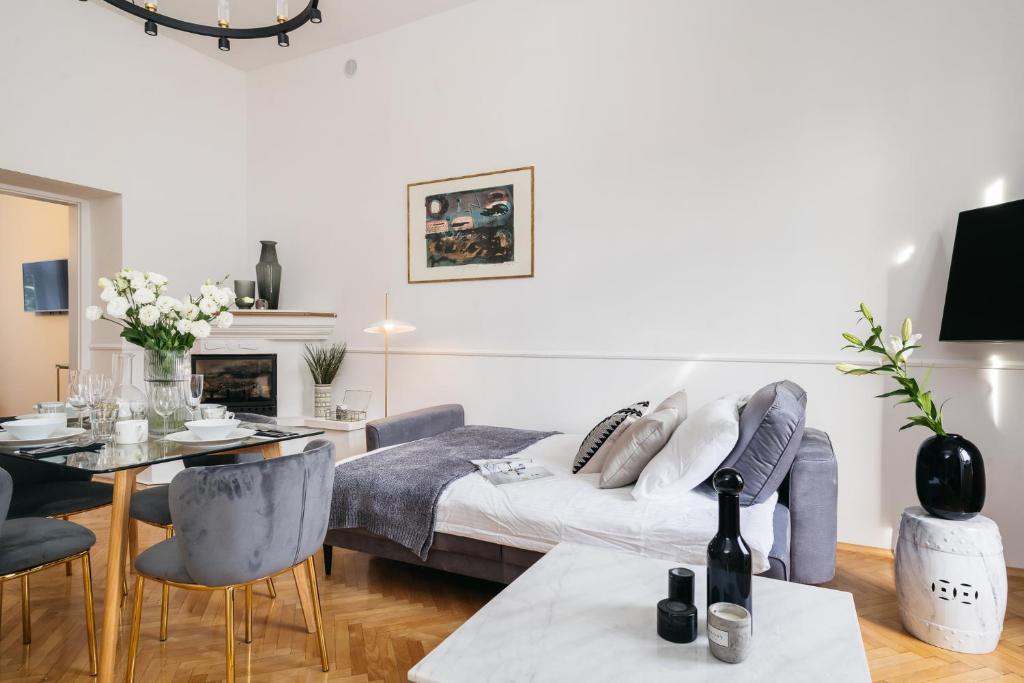Luna Apartment - Loftaffair Красков Екстериор снимка