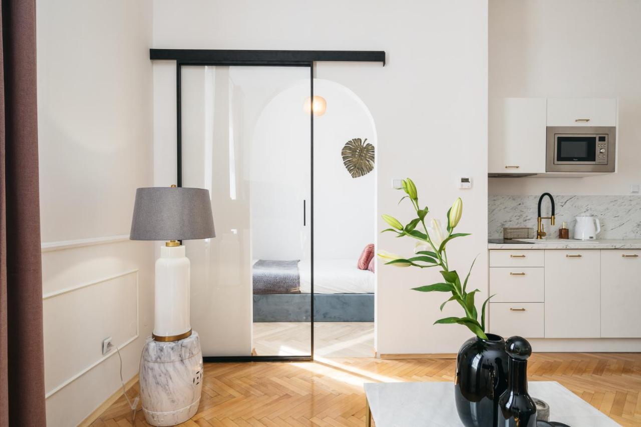Luna Apartment - Loftaffair Красков Екстериор снимка