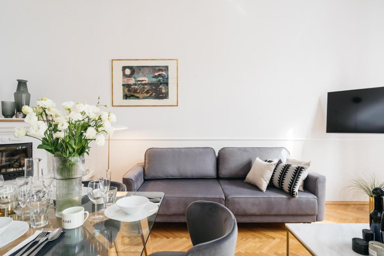 Luna Apartment - Loftaffair Красков Екстериор снимка
