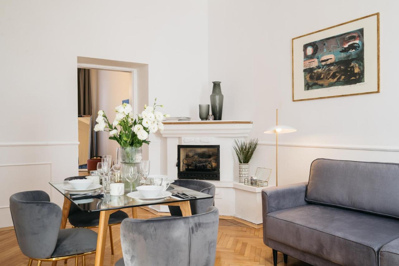 Luna Apartment - Loftaffair Красков Екстериор снимка